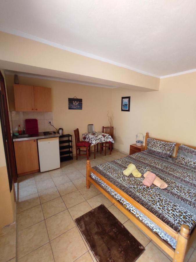 Apartments Baja ウルツィニ エクステリア 写真