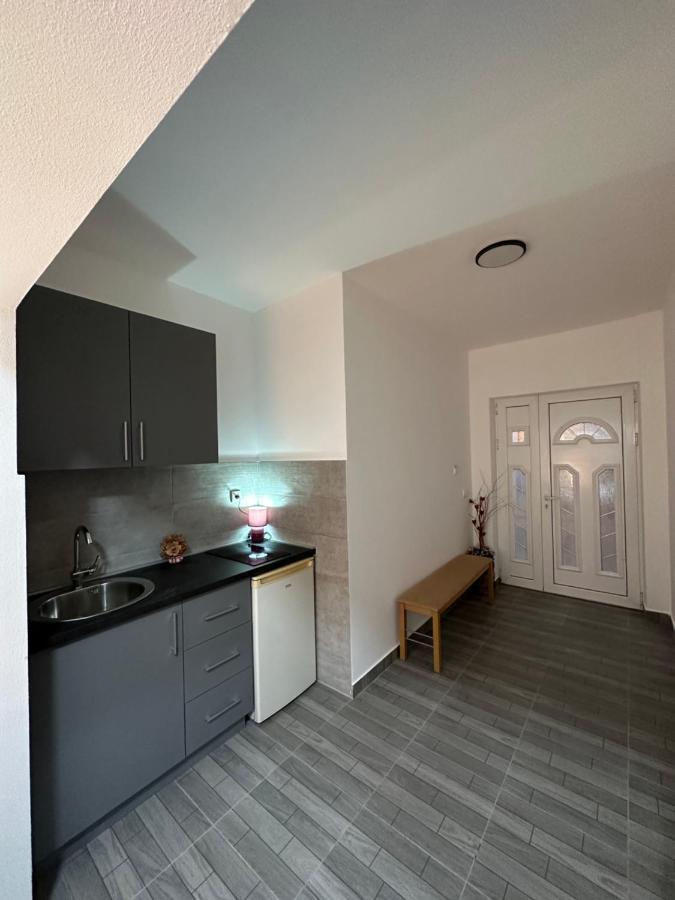 Apartments Baja ウルツィニ エクステリア 写真