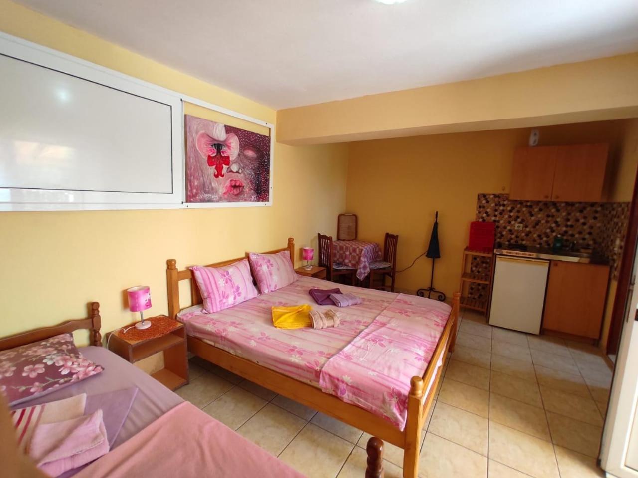 Apartments Baja ウルツィニ 部屋 写真